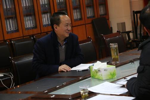 说明:E:\3-1-公司--信息工作\2-党建工作\2017年公司民主生活会\民主生活会照片\IMG_3656.JPG